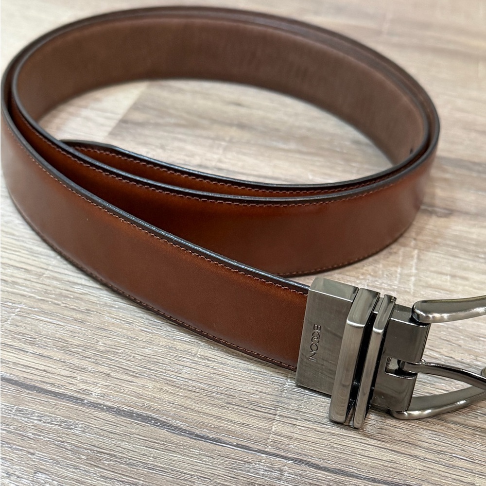 Like New Boconi Size 44 Genuine Leather Brown Leather Belt with Silver Buckle